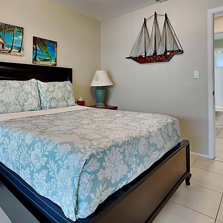 Shore Haven Unit 5A Клиъруотър Бийч Екстериор снимка